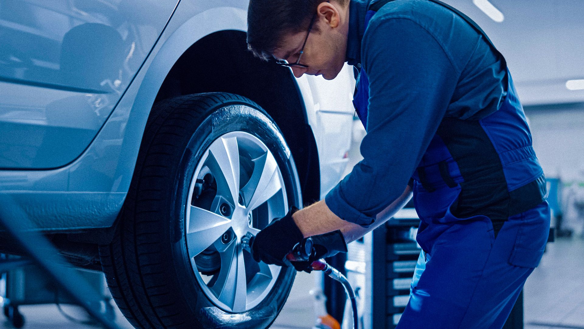 Tyre service
